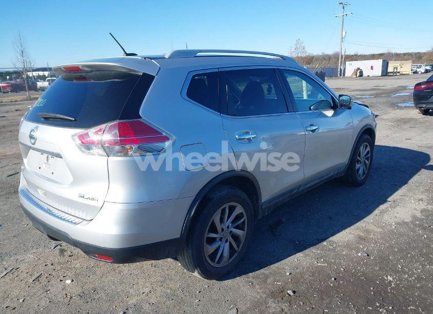 Photo 4 of 2015 Nissan Rogue SL (VIN 5N1AT2MV6FC770638)