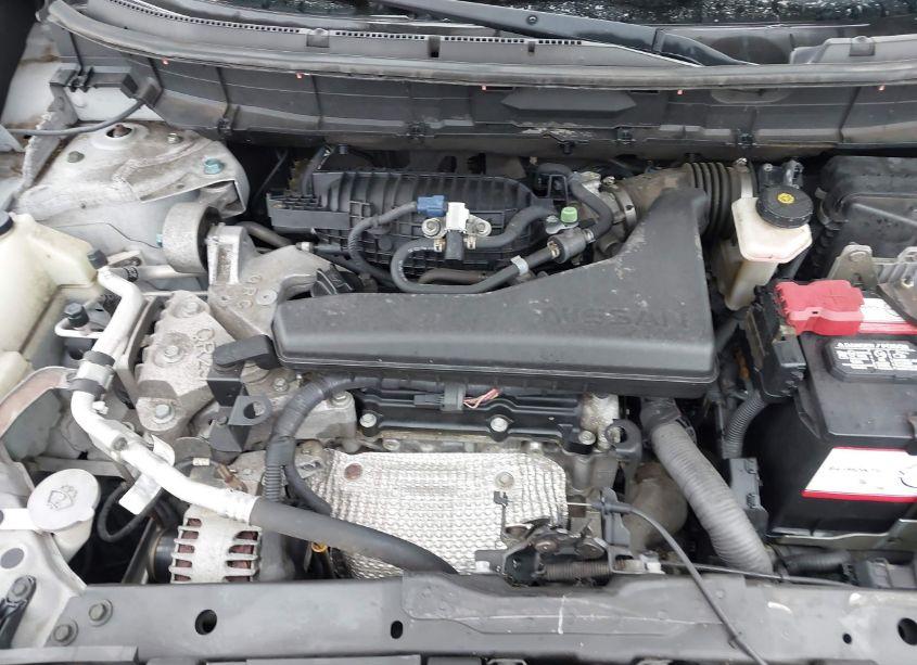 Photo 10 of 2015 Nissan Rogue SV (VIN 5N1AT2MV6FC770770)