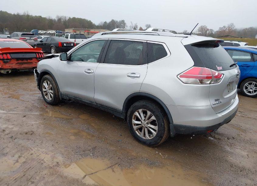Photo 3 of 2015 Nissan Rogue SV (VIN 5N1AT2MV6FC770770)