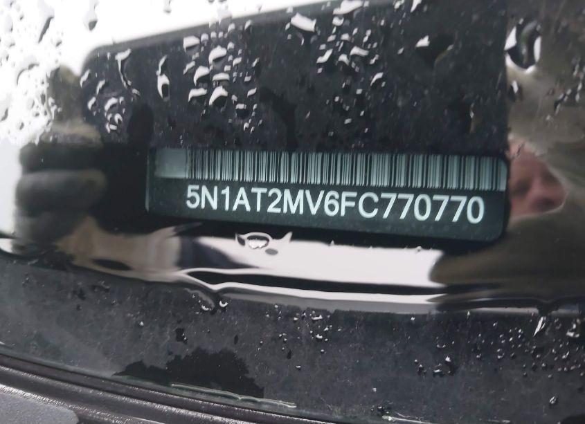 Photo 9 of 2015 Nissan Rogue SV (VIN 5N1AT2MV6FC770770)