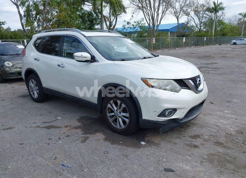 2015 Nissan Rogue S/SL/SV (VIN 5N1AT2MV6FC771465) main photo