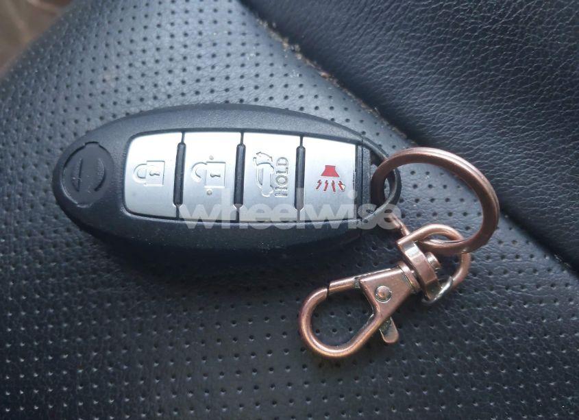 Photo 11 of 2015 Nissan Rogue SL (VIN 5N1AT2MV6FC773300)