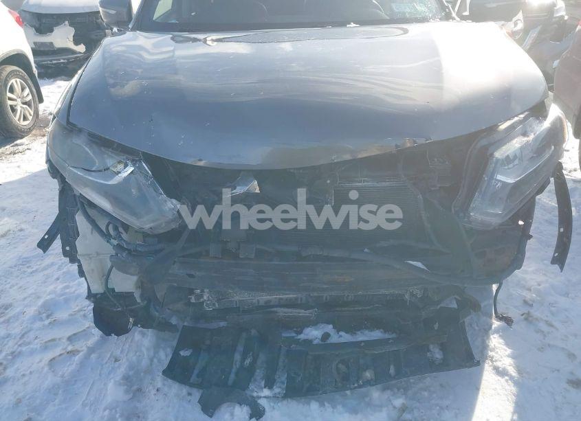 Photo 6 of 2015 Nissan Rogue SL (VIN 5N1AT2MV6FC773300)