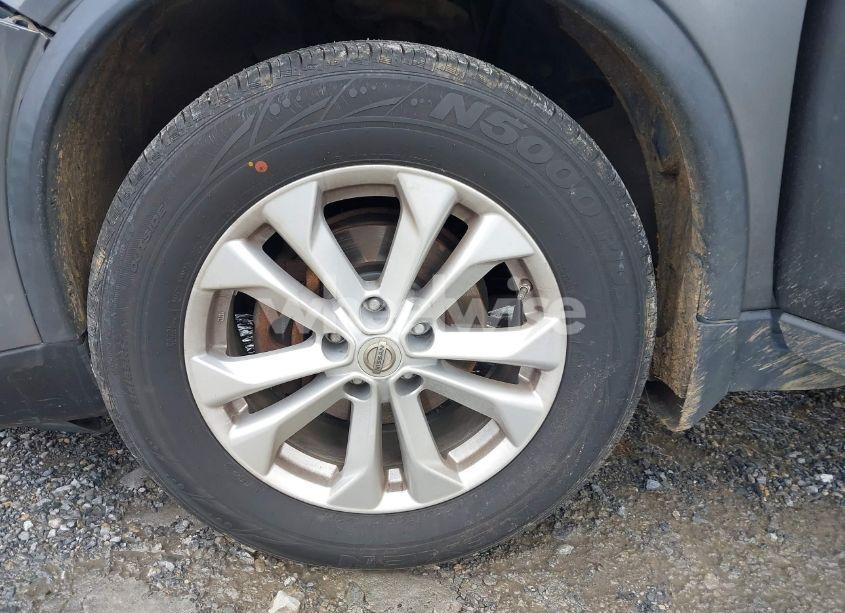 Photo 12 of 2015 Nissan Rogue SV (VIN 5N1AT2MV6FC814413)