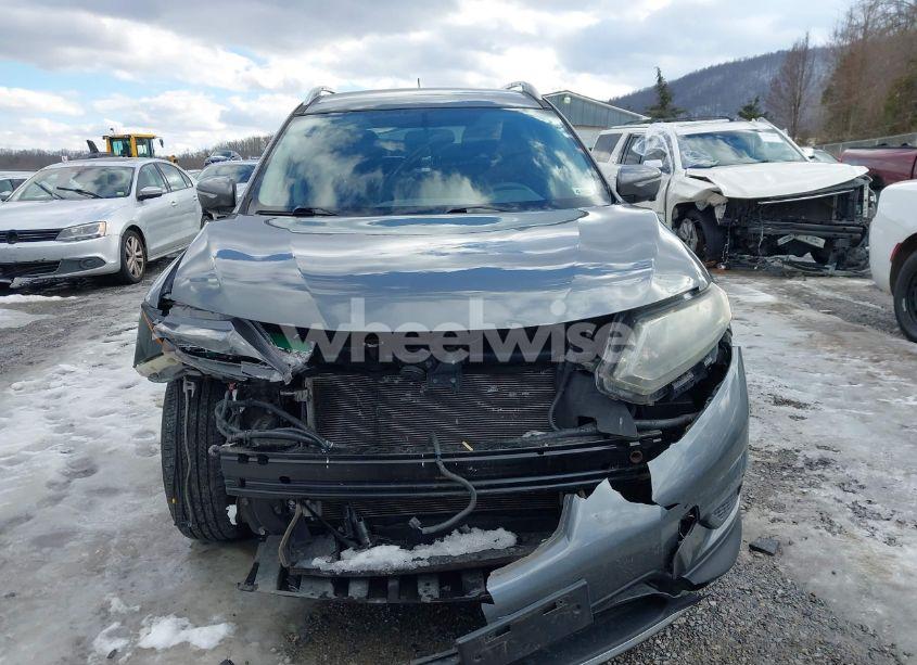 Photo 13 of 2015 Nissan Rogue SV (VIN 5N1AT2MV6FC814413)