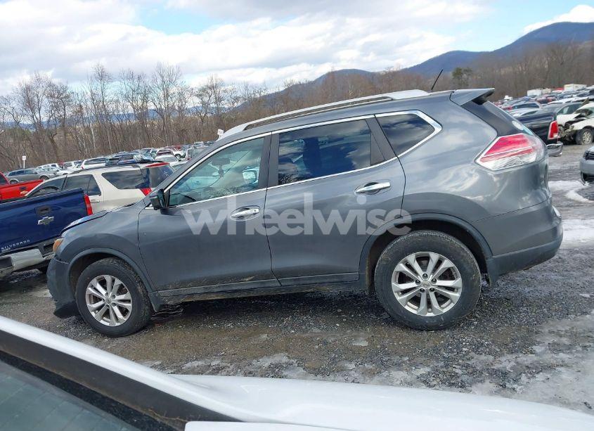 Photo 15 of 2015 Nissan Rogue SV (VIN 5N1AT2MV6FC814413)