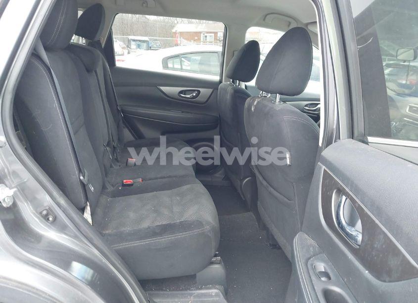 Photo 8 of 2015 Nissan Rogue SV (VIN 5N1AT2MV6FC814413)