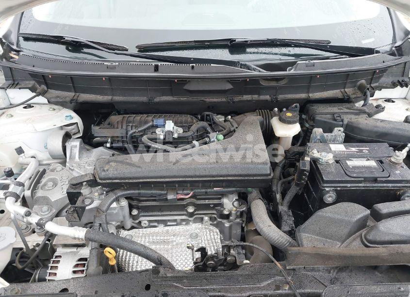 Photo 10 of 2015 Nissan Rogue SL (VIN 5N1AT2MV6FC819210)