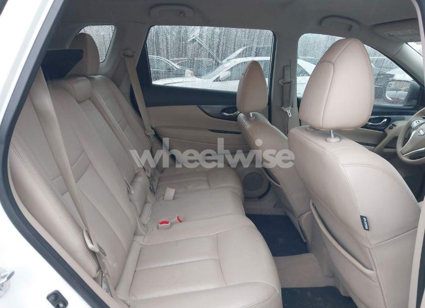 Photo 8 of 2015 Nissan Rogue SL (VIN 5N1AT2MV6FC819210)