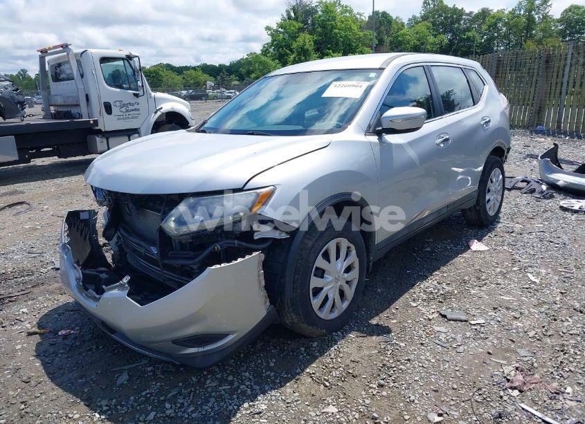 Photo 2 of 2015 Nissan Rogue S (VIN 5N1AT2MV6FC831163)