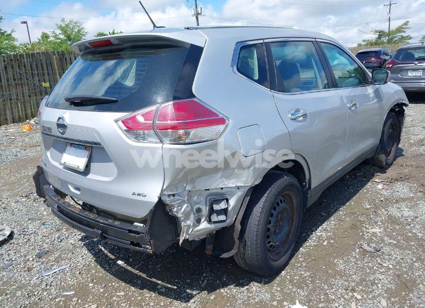 Photo 4 of 2015 Nissan Rogue S (VIN 5N1AT2MV6FC831163)