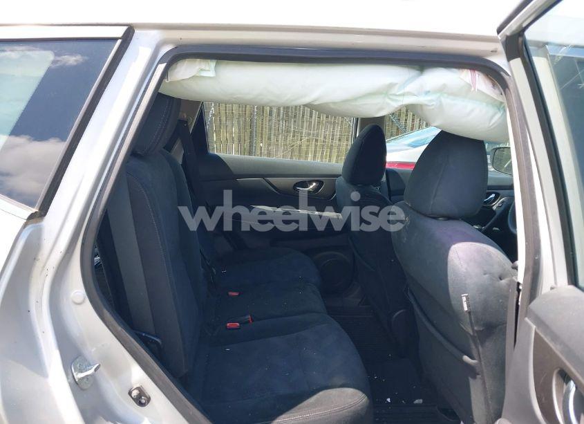 Photo 8 of 2015 Nissan Rogue S (VIN 5N1AT2MV6FC831163)