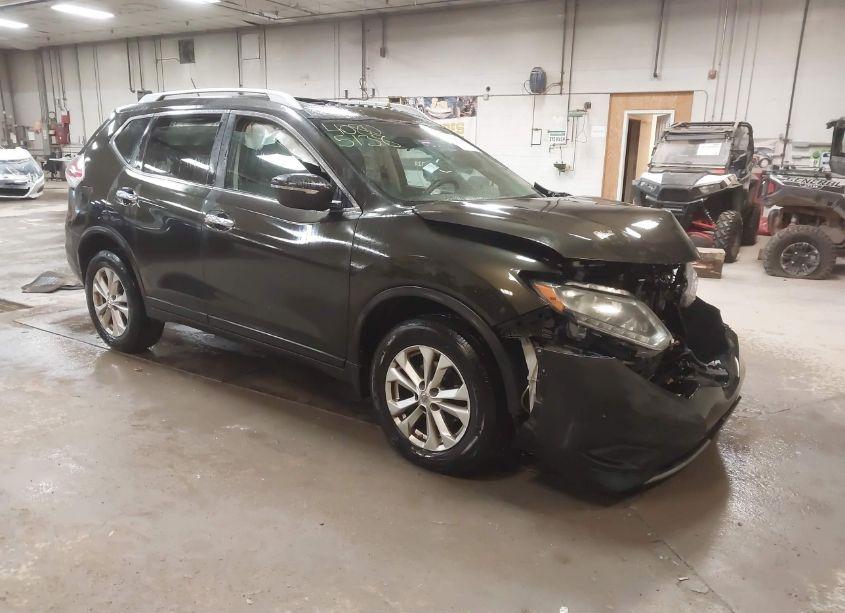 2015 Nissan Rogue SV (VIN 5N1AT2MV6FC908811) main photo