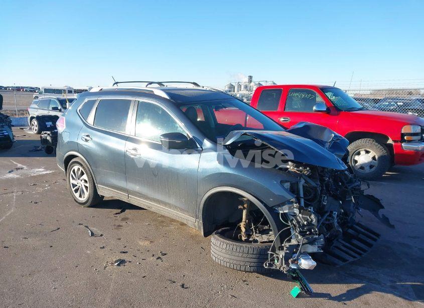 2015 Nissan Rogue SL (VIN 5N1AT2MV6FC915211) main photo