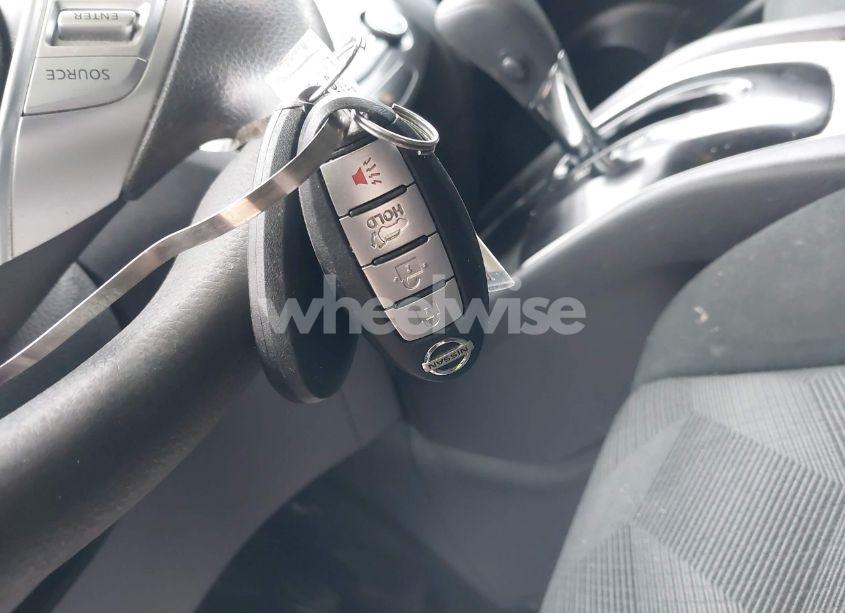 Photo 11 of 2016 Nissan Rogue SV (VIN 5N1AT2MV6GC741092)