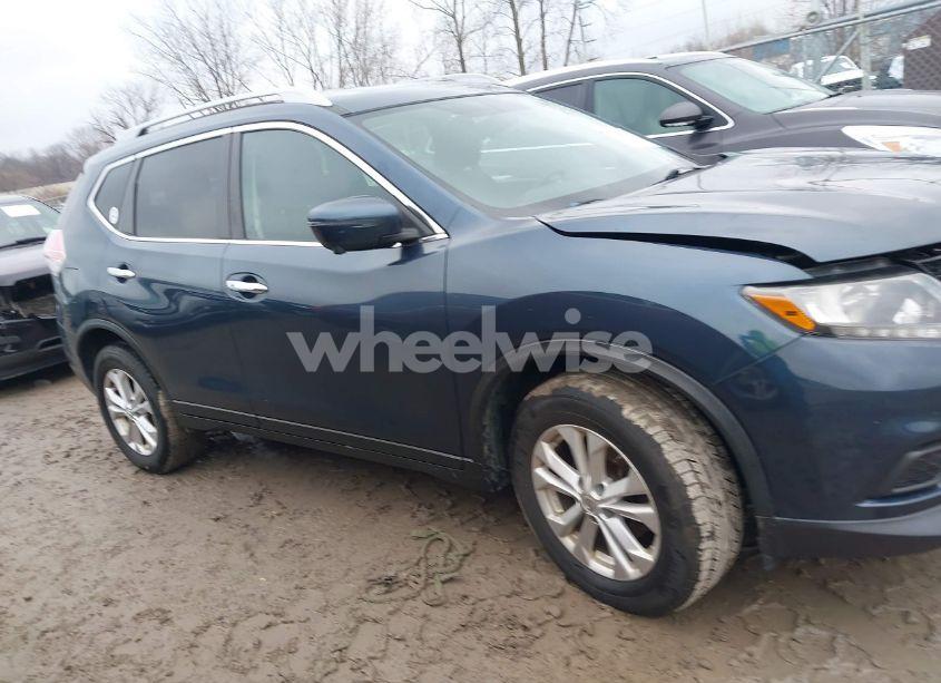 Photo 13 of 2016 Nissan Rogue SV (VIN 5N1AT2MV6GC741092)