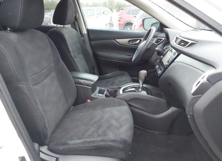 Photo 5 of 2016 Nissan Rogue SV (VIN 5N1AT2MV6GC758801)