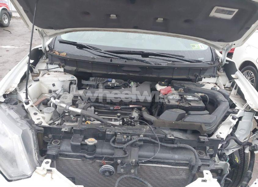 Photo 10 of 2016 Nissan Rogue SL (VIN 5N1AT2MV6GC863788)