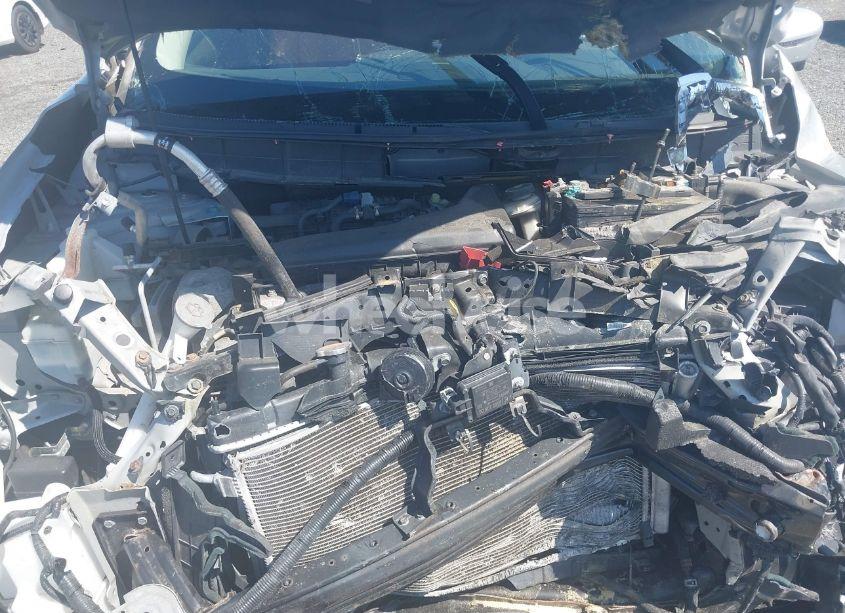 Photo 10 of 2017 Nissan Rogue SL (VIN 5N1AT2MV6HC764695)