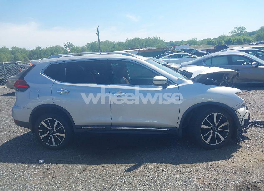 Photo 14 of 2017 Nissan Rogue SL (VIN 5N1AT2MV6HC764695)
