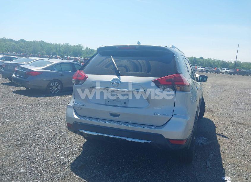 Photo 17 of 2017 Nissan Rogue SL (VIN 5N1AT2MV6HC764695)