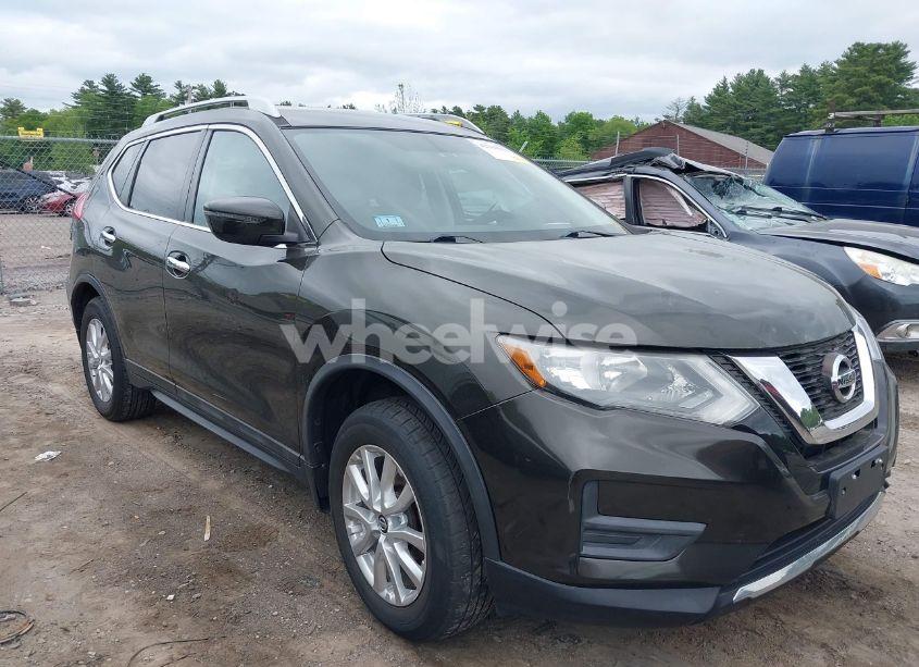 2017 Nissan Rogue SV (VIN 5N1AT2MV6HC774739) main photo