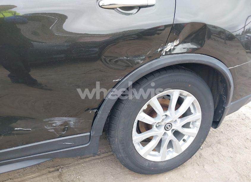 Photo 6 of 2017 Nissan Rogue SV (VIN 5N1AT2MV6HC774739)