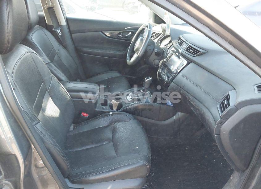 Photo 5 of 2017 Nissan Rogue SL (VIN 5N1AT2MV6HC791346)