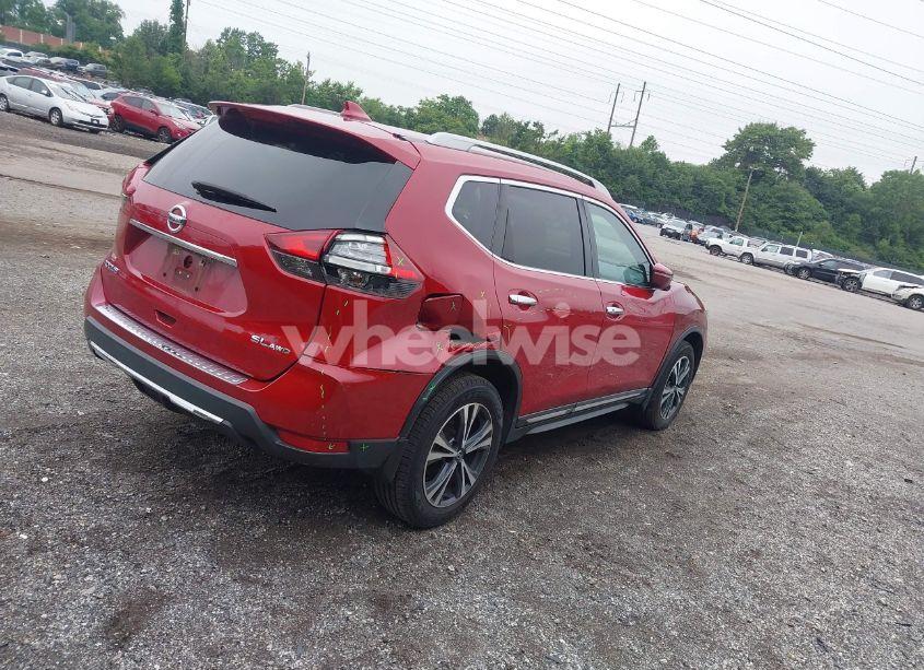 Photo 4 of 2017 Nissan Rogue SL (VIN 5N1AT2MV6HC794988)
