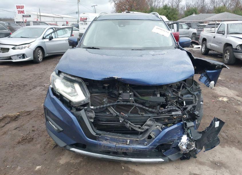 Photo 12 of 2017 Nissan Rogue SL (VIN 5N1AT2MV6HC813863)