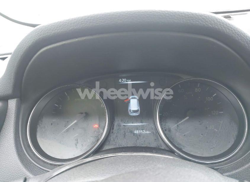 Photo 7 of 2017 Nissan Rogue SV (VIN 5N1AT2MV6HC830212)