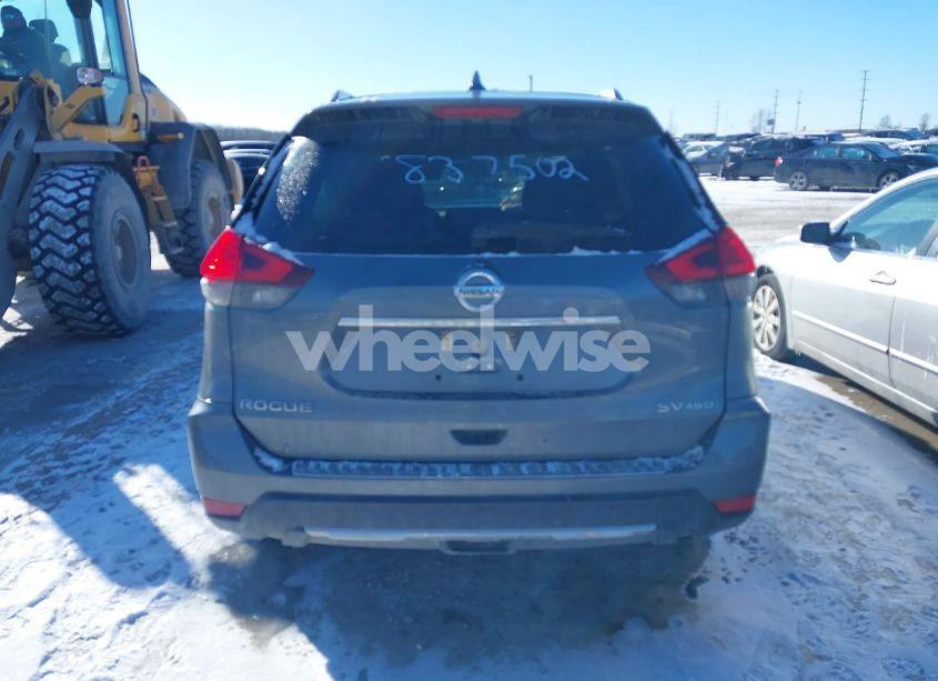 Photo 16 of 2017 Nissan Rogue SV (VIN 5N1AT2MV6HC837502)