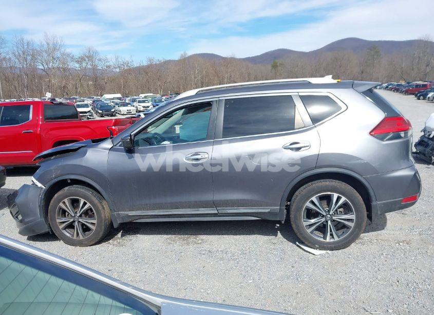 Photo 14 of 2017 Nissan Rogue SL (VIN 5N1AT2MV6HC871486)