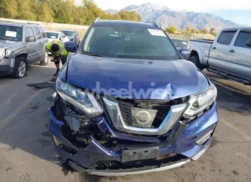 Photo 12 of 2017 Nissan Rogue SV (VIN 5N1AT2MV6HC874548)