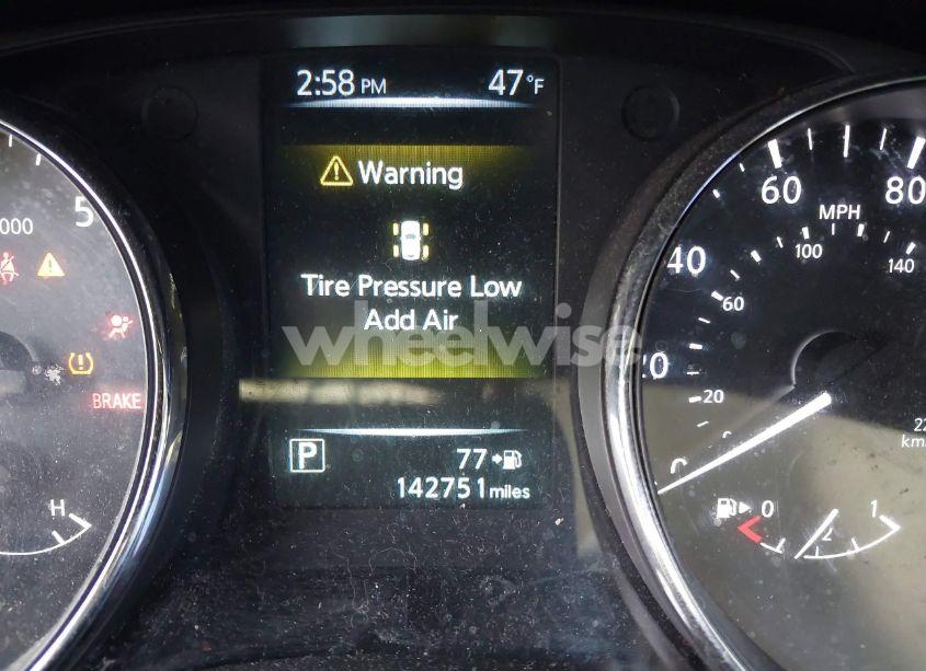 Photo 15 of 2017 Nissan Rogue SV (VIN 5N1AT2MV6HC874548)