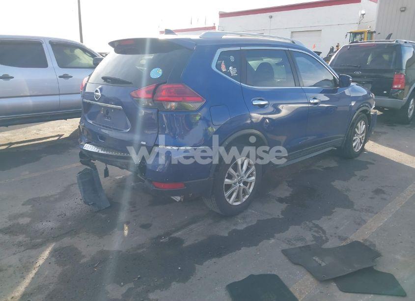 Photo 4 of 2017 Nissan Rogue SV (VIN 5N1AT2MV6HC874548)