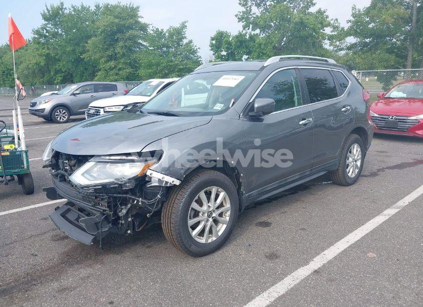 Photo 2 of 2017 Nissan Rogue SV (VIN 5N1AT2MV6HC883511)