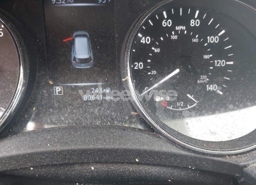 Photo 7 of 2017 Nissan Rogue SV (VIN 5N1AT2MV6HC883511)