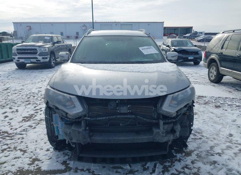 Photo 13 of 2017 Nissan Rogue SV (VIN 5N1AT2MV6HC885694)