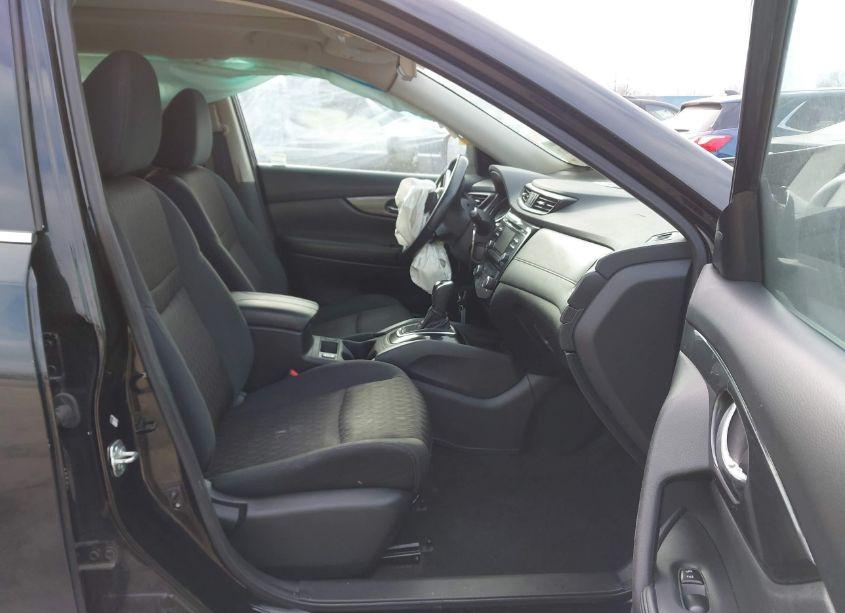 Photo 5 of 2017 Nissan Rogue SV (VIN 5N1AT2MV6HC893973)