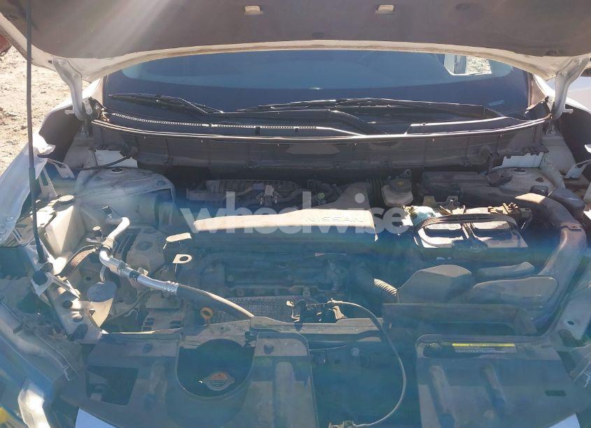 Photo 10 of 2017 Nissan Rogue SV (VIN 5N1AT2MV6HC896730)