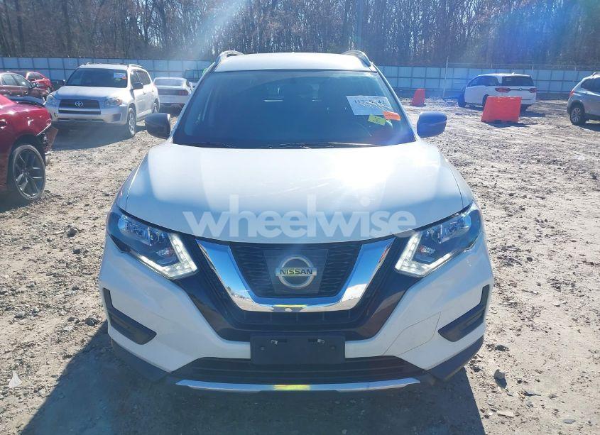 Photo 13 of 2017 Nissan Rogue SV (VIN 5N1AT2MV6HC896730)