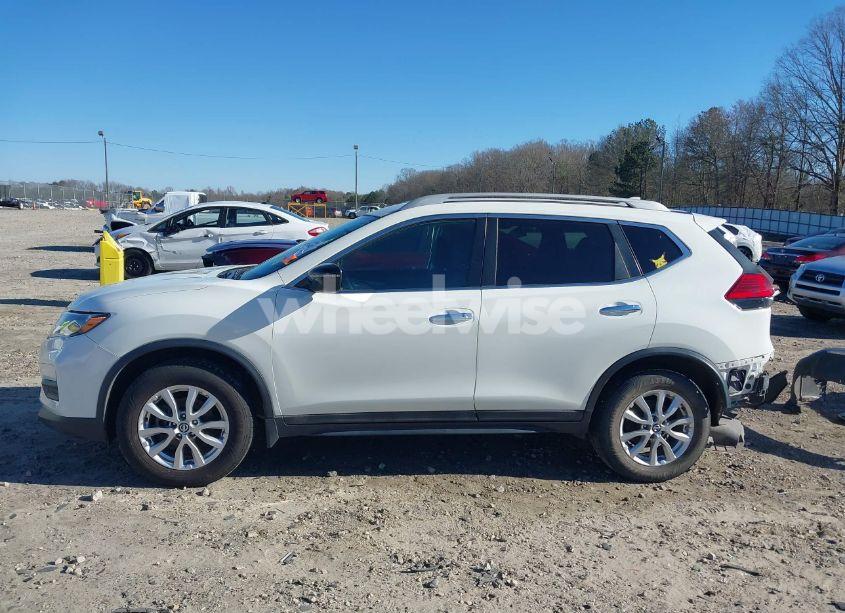 Photo 15 of 2017 Nissan Rogue SV (VIN 5N1AT2MV6HC896730)