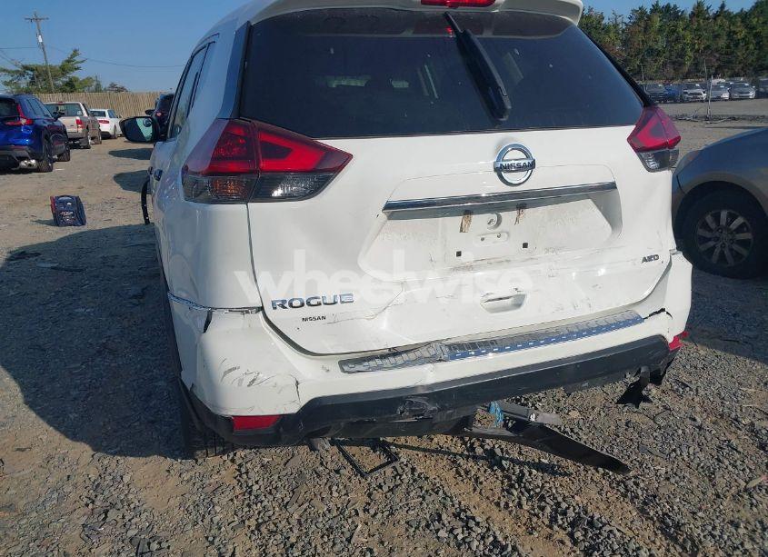 Photo 17 of 2018 Nissan Rogue S (VIN 5N1AT2MV6JC789828)