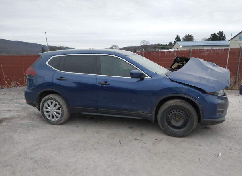 Photo 14 of 2018 Nissan Rogue S (VIN 5N1AT2MV6JC792468)