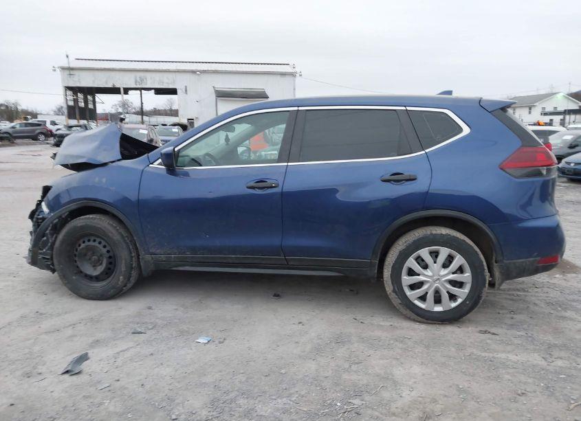 Photo 15 of 2018 Nissan Rogue S (VIN 5N1AT2MV6JC792468)