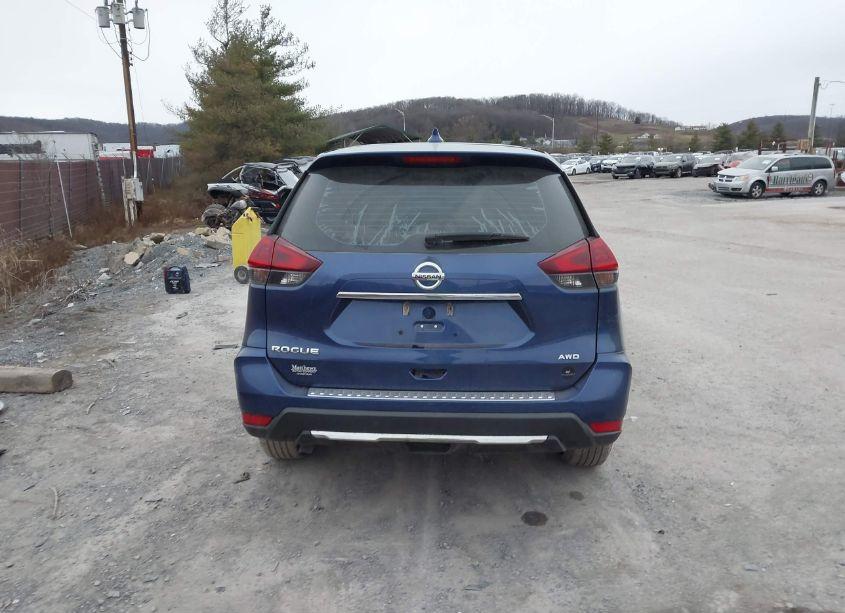 Photo 17 of 2018 Nissan Rogue S (VIN 5N1AT2MV6JC792468)