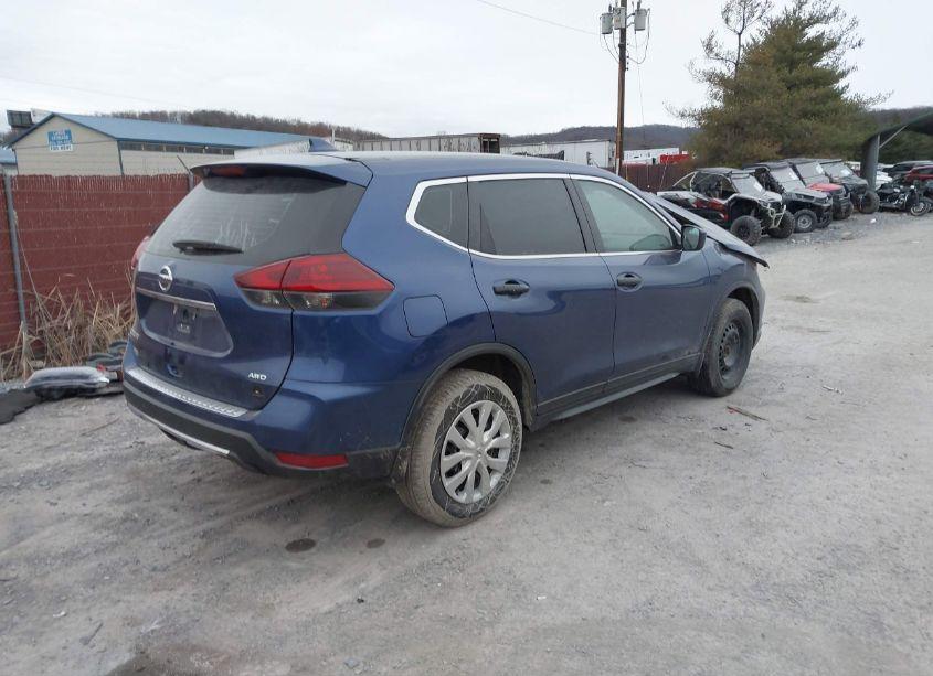 Photo 4 of 2018 Nissan Rogue S (VIN 5N1AT2MV6JC792468)