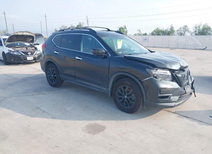 2018 Nissan Rogue SV (VIN 5N1AT2MV6JC802240) main photo