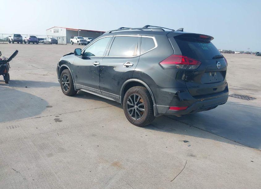 Photo 3 of 2018 Nissan Rogue SV (VIN 5N1AT2MV6JC802240)